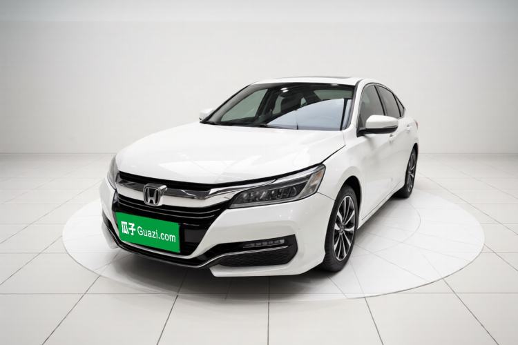 Używany Honda Accord 2016 2.4L Comfort Edition
