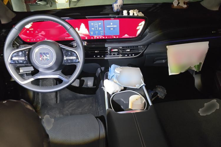 Used Buick LaCrosse 2025 28T Platinum Edition
