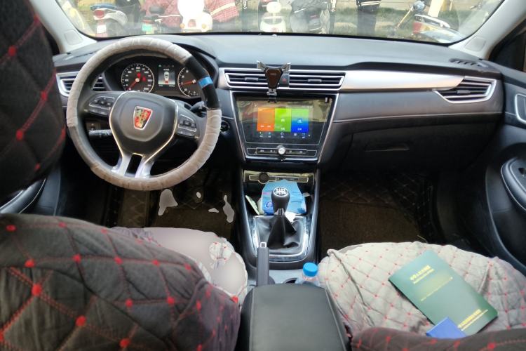 Used Roewe i5 2019 1.5L Manual 4G Connectable Langhao Edition