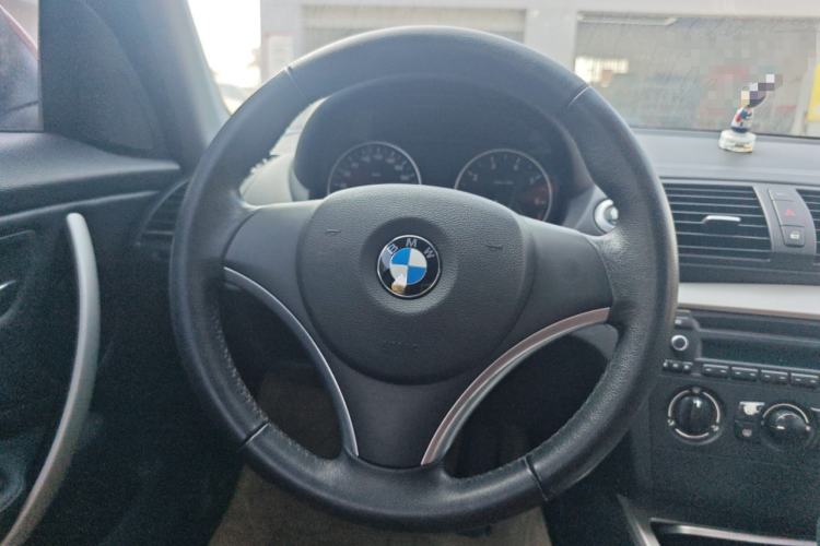 Used BMW 1 Series 2008 120i automatic transmission
