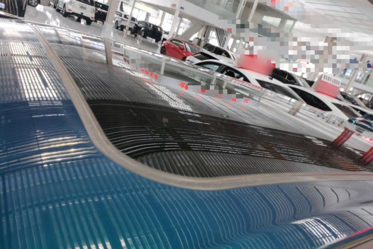 Used ORA Good Cat 2023 401 km Standard Range Premium Version Lithium Iron Phosphate
