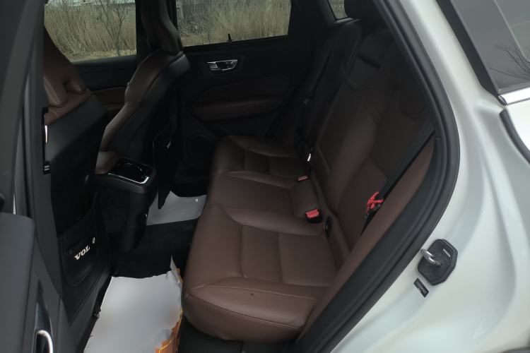 Used Volvo XC60 2021 T5 4x4 Smart Luxury Edition
