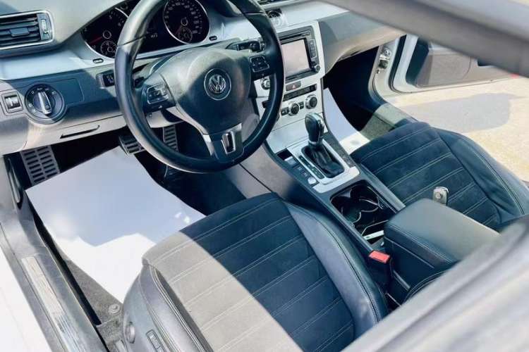 Used Volkswagen FAW-Volkswagen CC 2016 2.0 TSI Luxury Model
