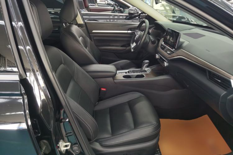 Used Nissan Teana 2021 2.0L XL Comfort Edition Right Front Seat