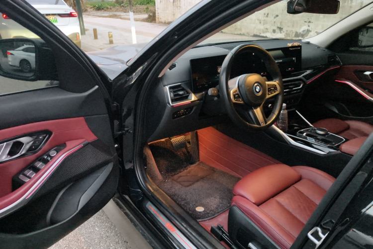 Used BMW i3 2022 eDrive 35 L
