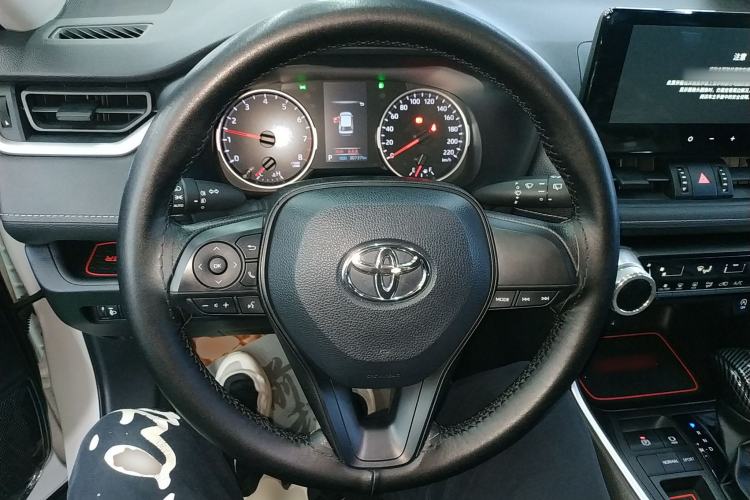 Used Toyota Wildlander 2023 2.0L CVT Two-Wheel Drive Leading Edition Steering Wheel