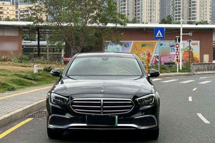 Used Mercedes-Benz E-Class New Energy 2022 Facelift E 350 e L Plug-in Hybrid Sedan Exterior 1