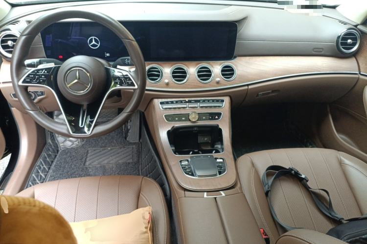 Used Mercedes-Benz E-Class 2023 Updated E 300 L Fashion Edition
