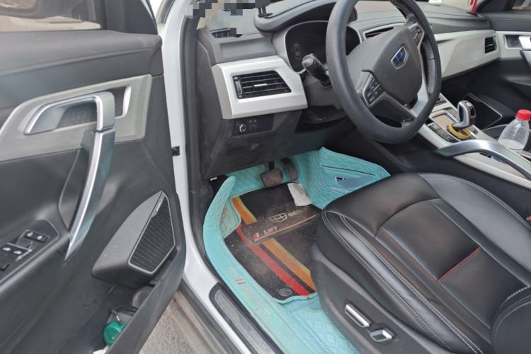 Used Geely Auto Emgrand X7 Sport 2020 1.8TD DCT Two-Wheel Drive Smart Connect 4G-Enabled Version