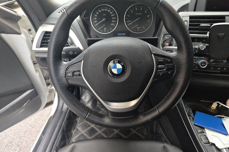 Used BMW 2 Series 2015 218i Convertible Coupe Steering Wheel