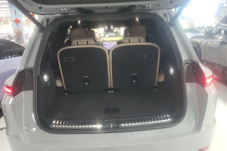 Used Li Auto L9 2025 Ultra Smart Refreshed Edition Trunk