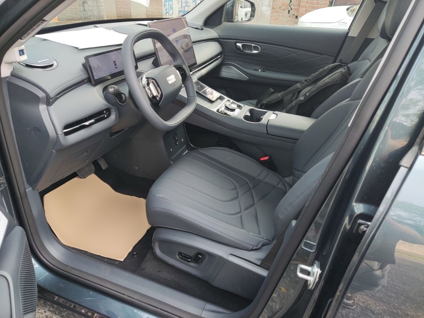 Geely Galaxy Xingjian 7 EM-i 2026 Model 135km Smart Navigation Version — снимка 18