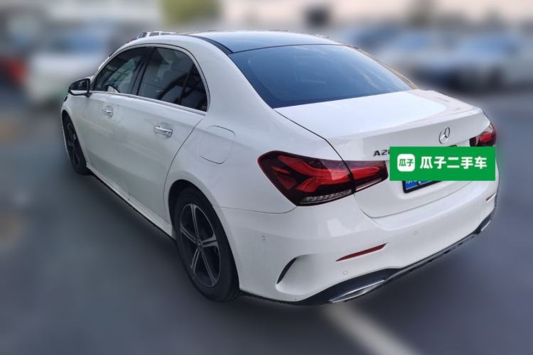 Used Mercedes-Benz A-Class 2022 Revised Version A 200 L Sport Sedan Fashionable Style
