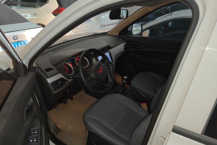 Used Wuling Hongguang 2021 1.5L Revised S Standard Version with Electric Power Steering LAR