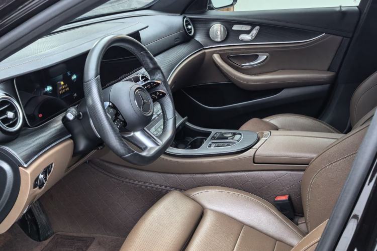 Used Mercedes-Benz E-Class 2022 Revised E 300 L Sport Luxury Edition Exterior 6