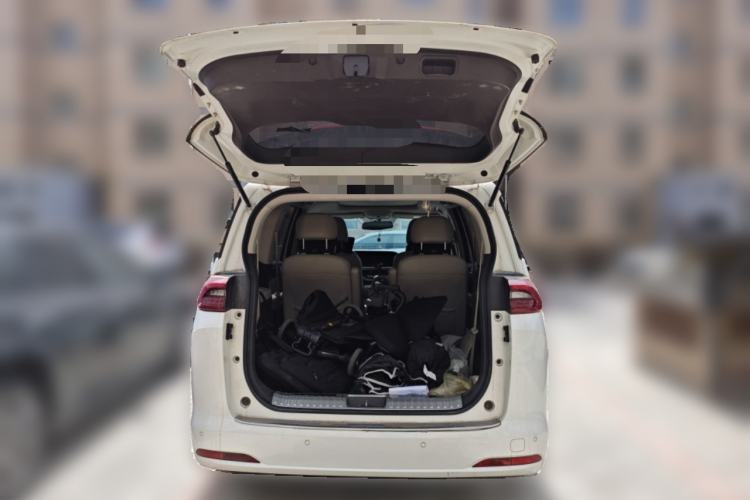 Used GAC Trumpchi M6 2019 270T Automatic Luxury Edition (7-seater) China V Standard Trunk