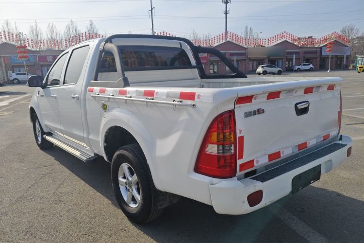 Used Foton Tunland 2017 2.4L E3 Gasoline Two-Wheel Drive Extended Comfort Version 4G69S4M