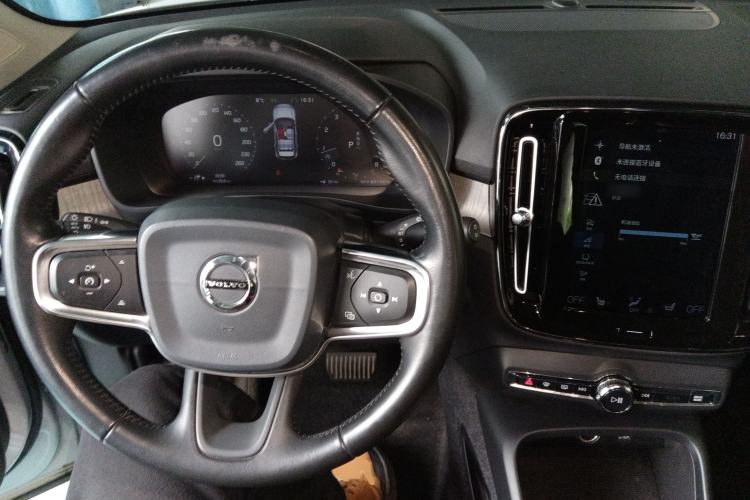 Used Volvo XC40 2021 T4 Four-Wheel Drive Smart Luxury Edition
