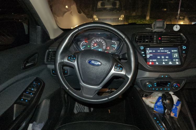 Used Ford Escort 2015 1.5L Automatic Fashion Model Steering Wheel