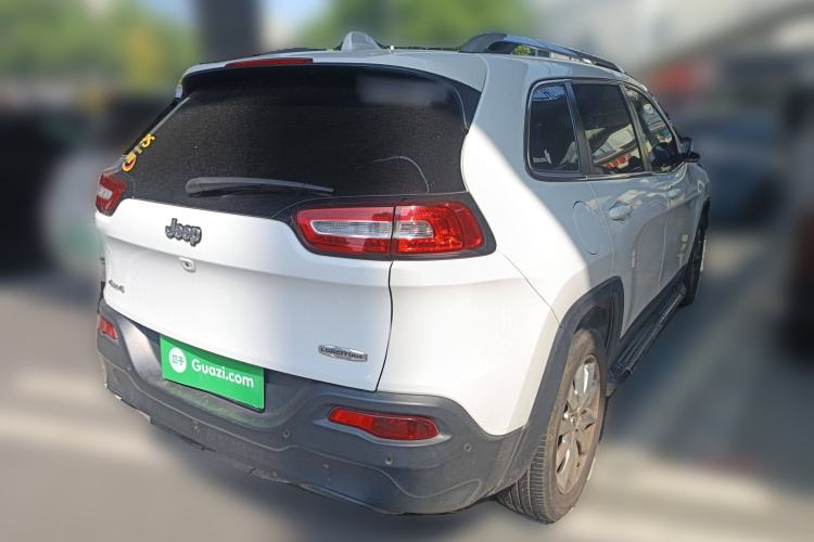 Used Jeep Cherokee 2014 2.4L Luxury Edition