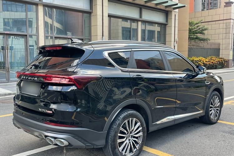 Used JETOUR X70 PLUS 2023 1.5T DCT Ziqiang PRO 5-Seater