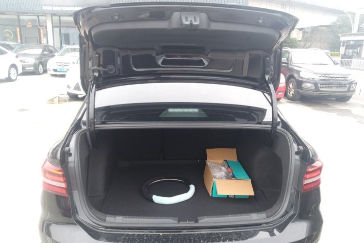 Used Volkswagen Lavida 2022 280TSI DSG Comfort Edition Trunk