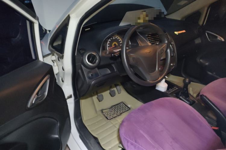 Used Chevrolet Sail 2013 Sedan 1.4L Manual Ideal Happiness Edition Driver Seat