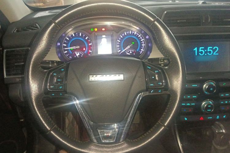 Used Haval H2 2017 Red-Label 1.5T Automatic Two-Wheel Drive Luxury Model Steering Wheel