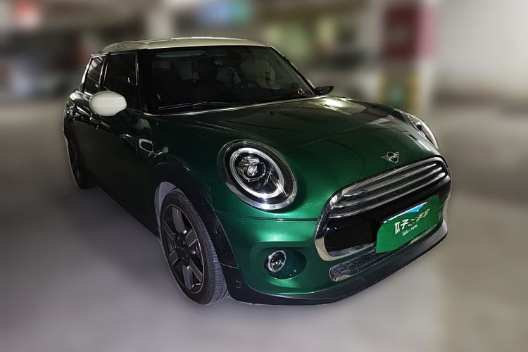Used MINI 2019 1.5T COOPER 60th Anniversary Edition Five-Door Version Front Right 45 Deg