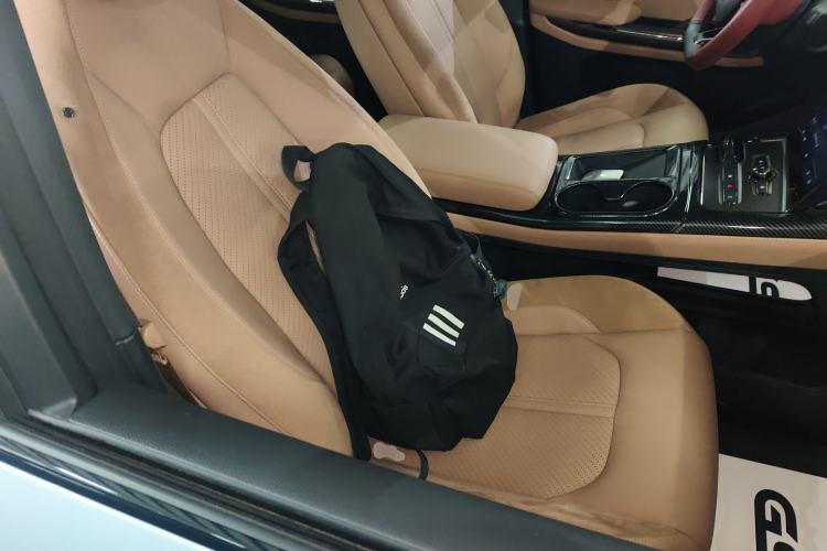 Used Nio ES6 2019 430 km Performance Version
