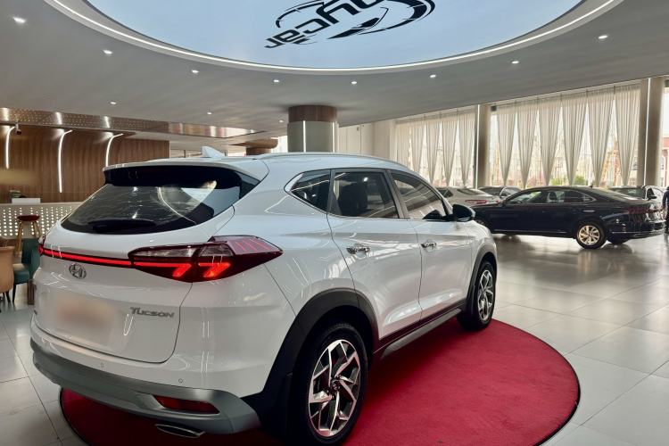 Used Hyundai Tucson 2020 280TGDi Two-Wheel-Drive GLS Smart Connectivity Version China VI Standard
