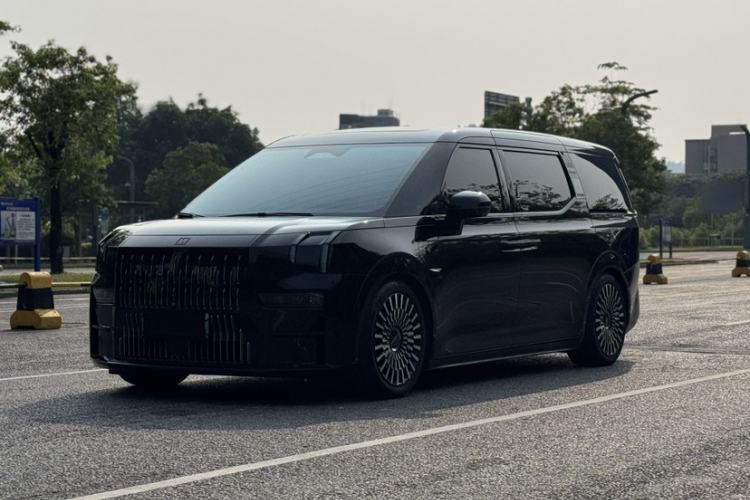 Used Zeekr 009 2022 WE Edition