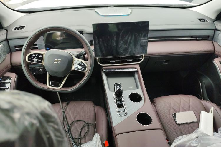 Used JETOUR X90 PRO 2024 1.6T DCT Luxury Edition 5 Seats
