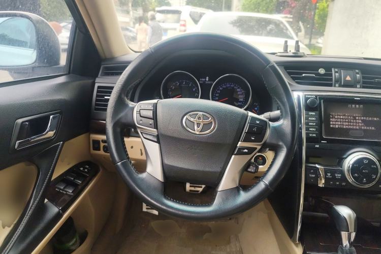 Used Toyota Reiz 2010 3.0V Fashion Flagship Edition
