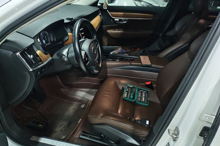 Used Volvo S90 2020 T5 Zhiyi Luxury Edition Left Front Seat