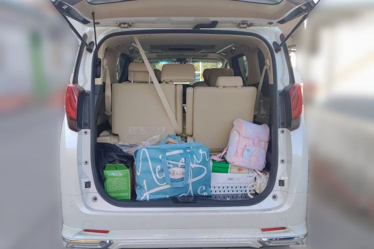 Used Toyota Alphard 2015 3.5L Prestige Edition Trunk