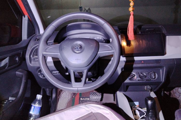 Used Skoda Fabia 2015 1.4L Automatic Front-Drive Model