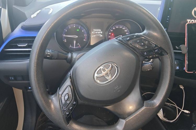 Used Toyota C-HR 2018 2.0L Leading Edition China V-standard

