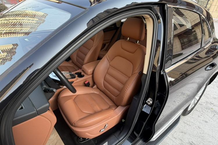 Used Zotye SR9 2017 2.0T Automatic Ultimate Edition