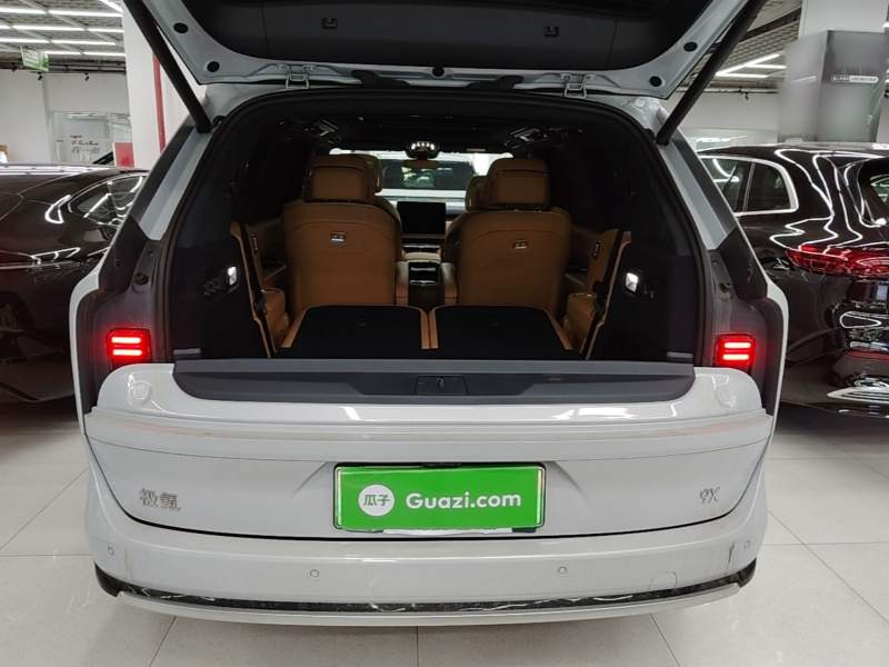Used Zeekr 9X 2025 Ultra Edition 70kWh — 18