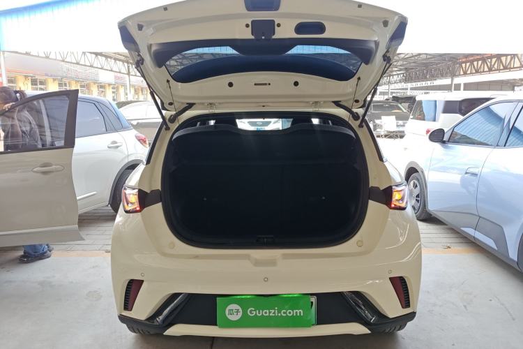 Used BYD Dolphin 2023 420 km Fashion Edition
