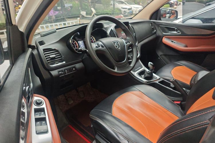 Used Baojun 560 2015 1.8L Manual Elite Edition