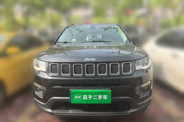Used Jeep Compass 2017 200T Automatic Family Edition
