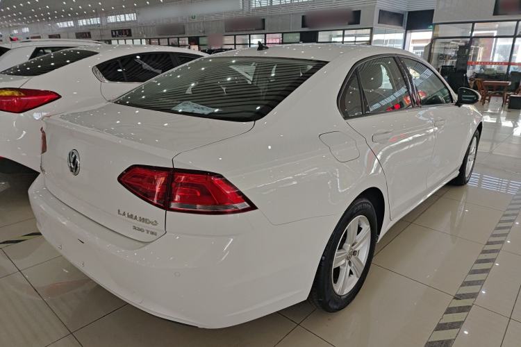 Used Volkswagen Lamando 2017 230TSI DSG Fashion Edition
