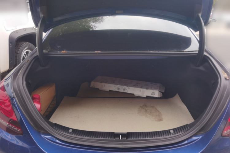 Used Mercedes-Benz C-Class 2019 Restyled C 260 L Sport Edition Trunk