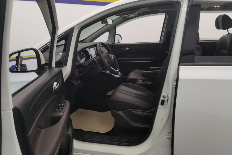 Used GAC Trumpchi M6 2019 270T Automatic Luxury Edition (7-seater) China V Standard