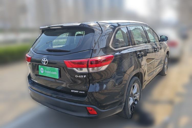 Used Toyota Highlander 2018 2.0T Four-Wheel Drive Luxury Version 7 Seats China VI Standard Rear Right 45 Deg