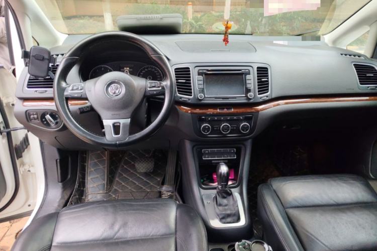 Used Volkswagen Sharan 2013 1.8TSI Comfort Model Euro IV
