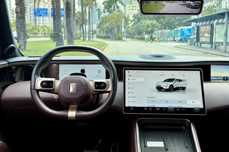 Used Avatr 11 2022 Long-Range Dual-Motor Luxury Edition 5 Seats
