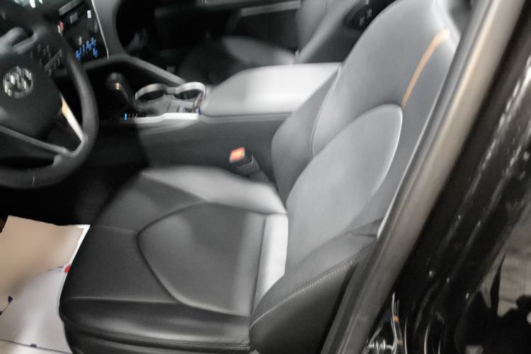 Used Toyota Camry 2023 2.0G Luxury Edition Left Front Seat